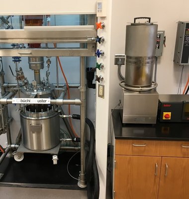 High temperature polycondensation reactor 
