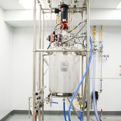 Large scale Hastelloy® high pressure reactor 