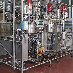 Suspension polymerization reactor Suspension polymerization reactor