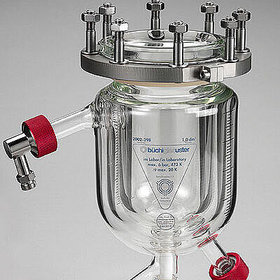 Type 1BI glass pressure reactor with bottom valve and vacuum insulation jacket