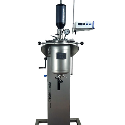 Laboratory pressure reactor system - easy operation for heavy pressure vessels